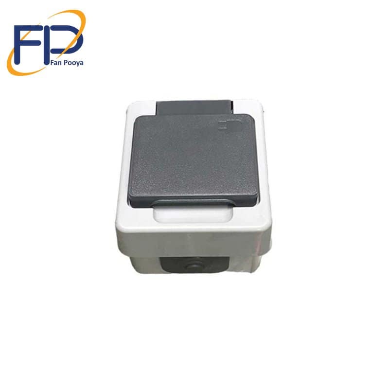 پریز سه فاز مدل بارانی روکار برکه (پارت الکتریک) پریز سه فاز مدل بارانی روکار برکه (پارت الکتریک)